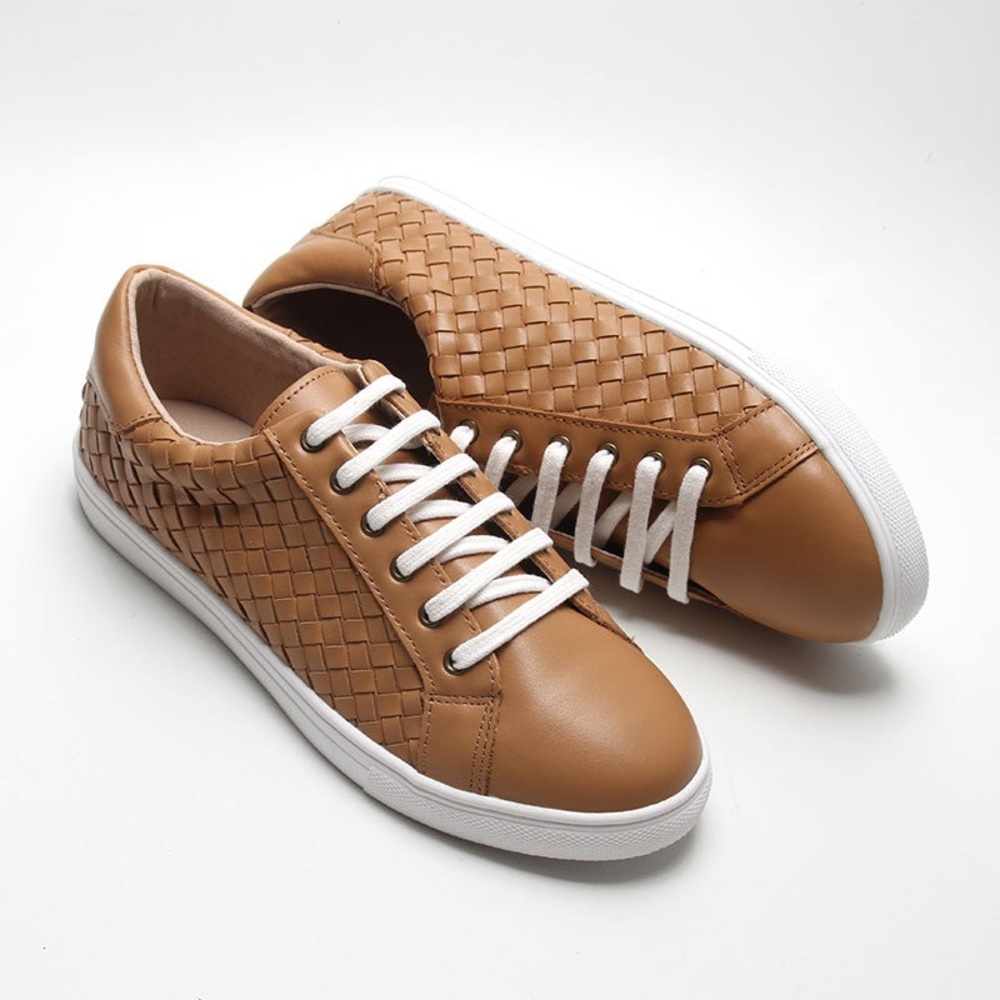 New in box Leather woven sneaker| color rust | women